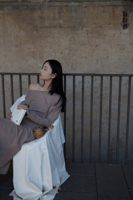 Untold-stories Ruched Midi Dress