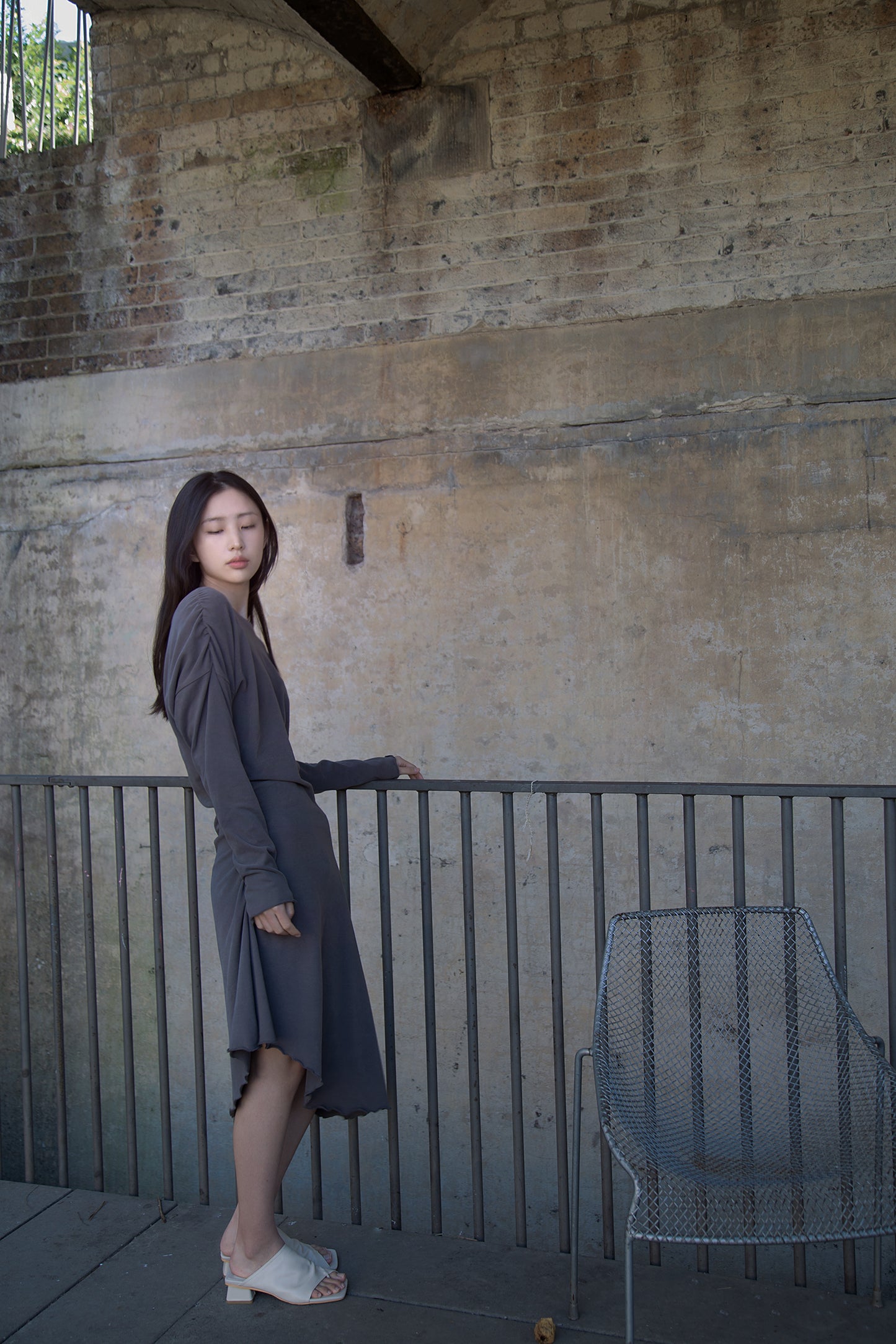 Untold-stories Ruched Midi Dress
