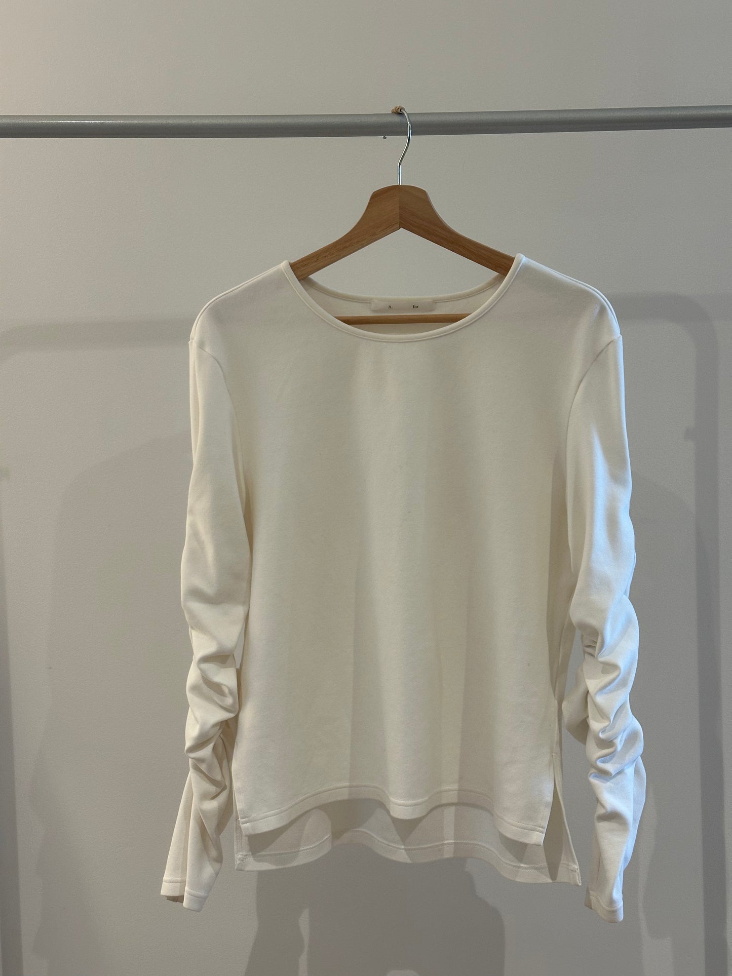 Poems-Of-Peace Ruched Sleeved Oversized Crew
