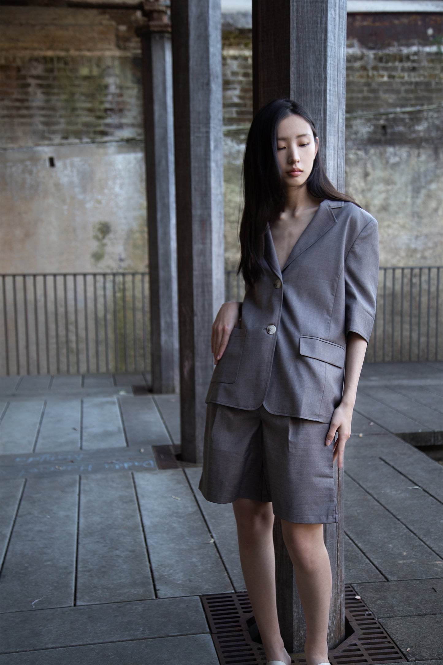 Coffee-For-Work Tucked Smart Shorts