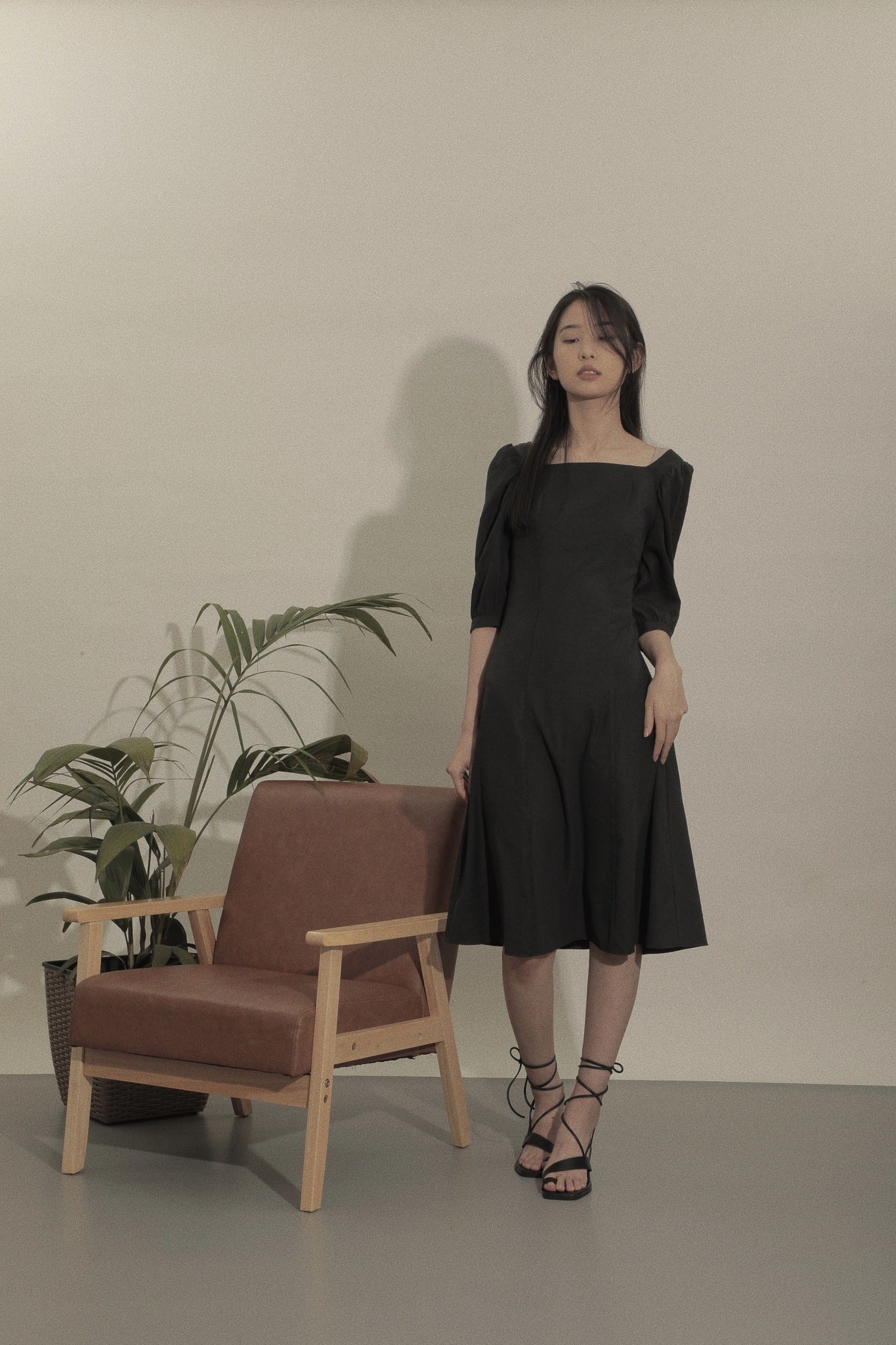 Tiny-Stories Square Neck Midi Dress